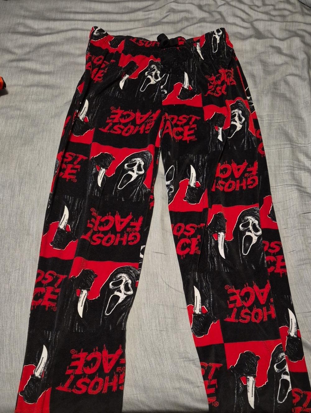Graphic Scream Face Lounge Pants - Red & Black